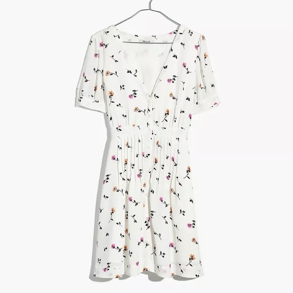 Madewell Dresses & Skirts - Madewell Daylily Pintuck Floral Mini Dress